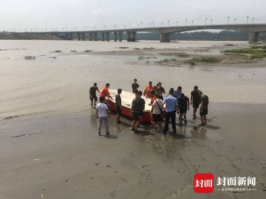 澳门六开奖结果记录，极氪007购车优惠大揭秘，最佳购买地点推荐